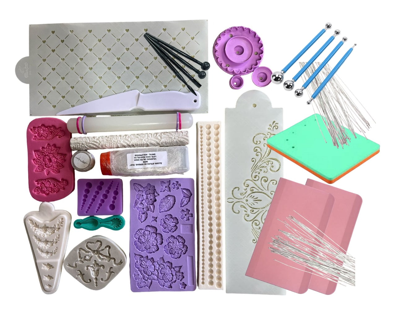 Kit para Decoração Artística de Bolos Casamento composto de 21 itens