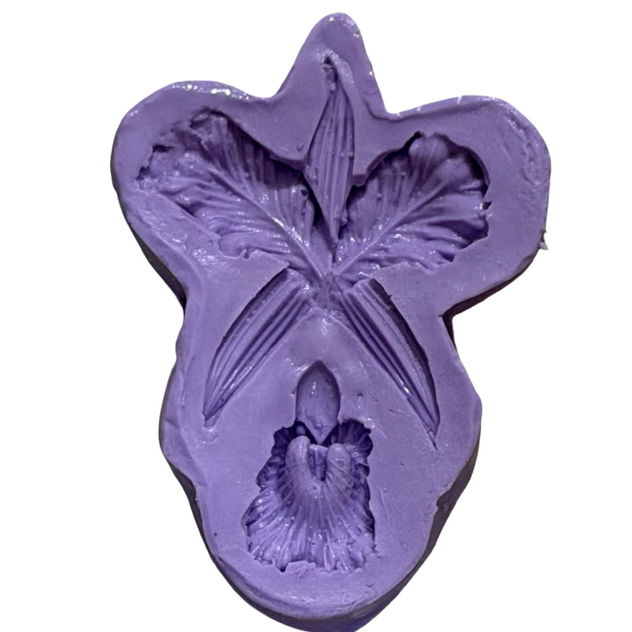 Molde de Silicone em Formato da Orquídea Catléia Pronta