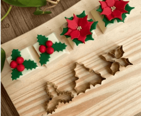 Conjunto de Cortadores de Mini Flores de Natal e Azevinho para decorar doces - P