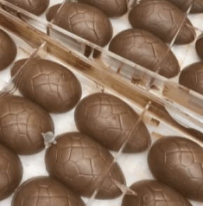 Forma para Chocolate Ovo de Páscoa com 12 Cavidades - Páscoa