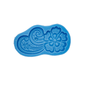 Molde de Silicone com forma de renda Guipir modelo floral em curva.