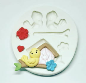 Molde de Silicone em formato de Casinha Pequena, passarinhos, tronco, flores, folhas e coração Fazenda Fazendinha